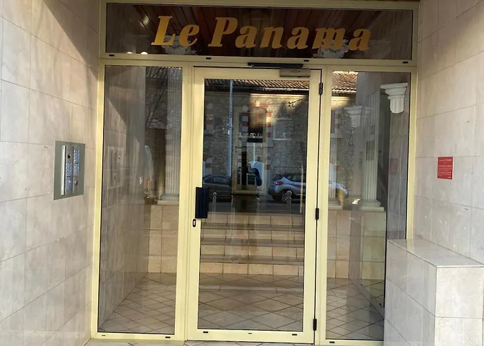 Standing Proche Plages A Pied *